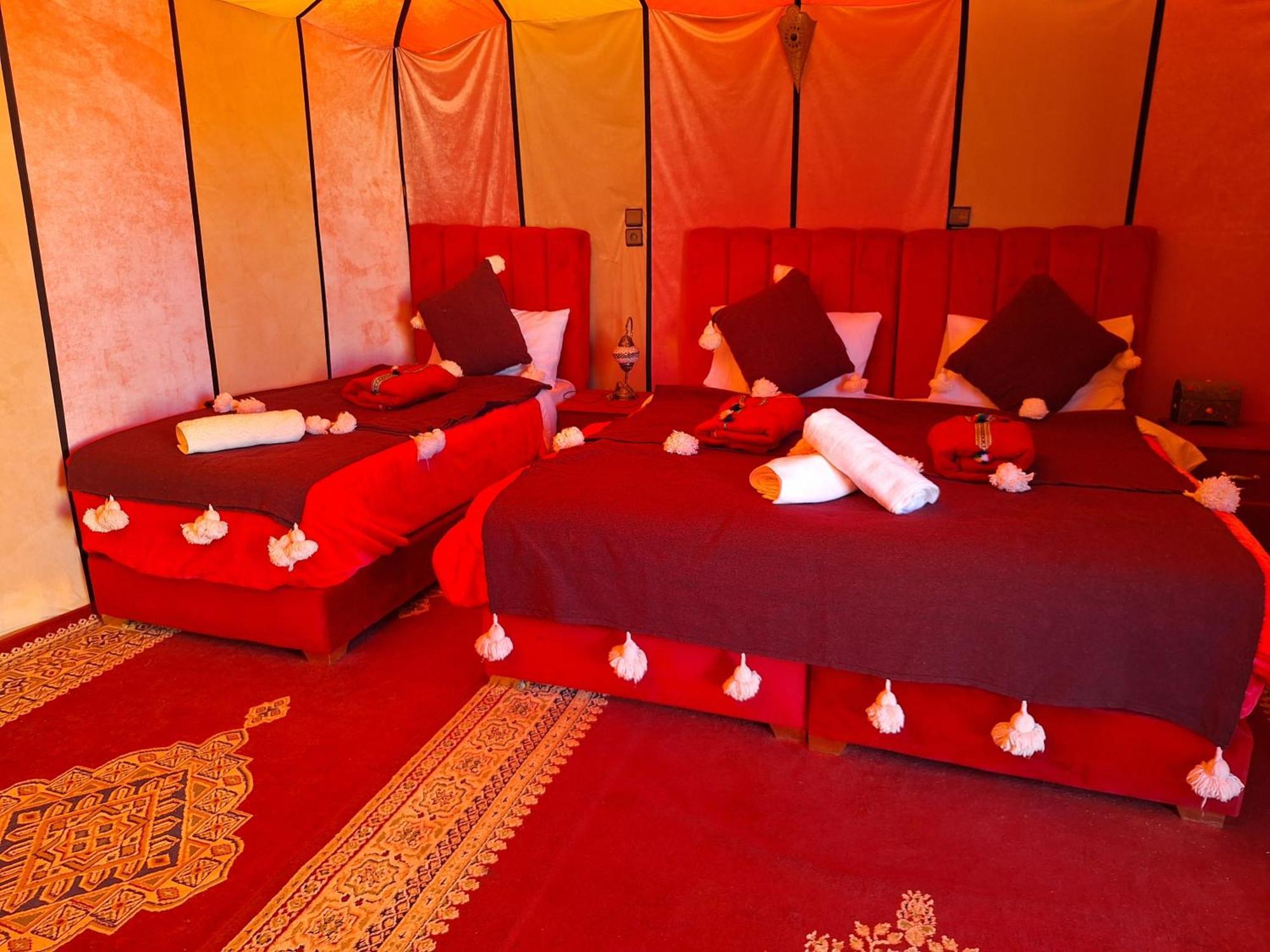 Nomad Luxury Camp Hotel Merzouga Bagian luar foto